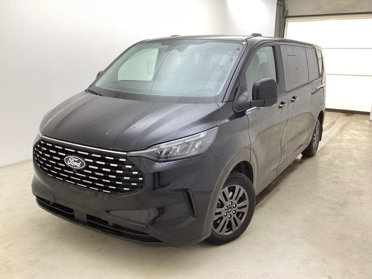 Ford L2 Tourneo Titanium AWD ACC AHK TWA 8-SITZER