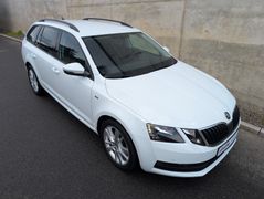 SKODA Octavia Combi 4x4 2.0TDI 150PS DSG AHK Carplay