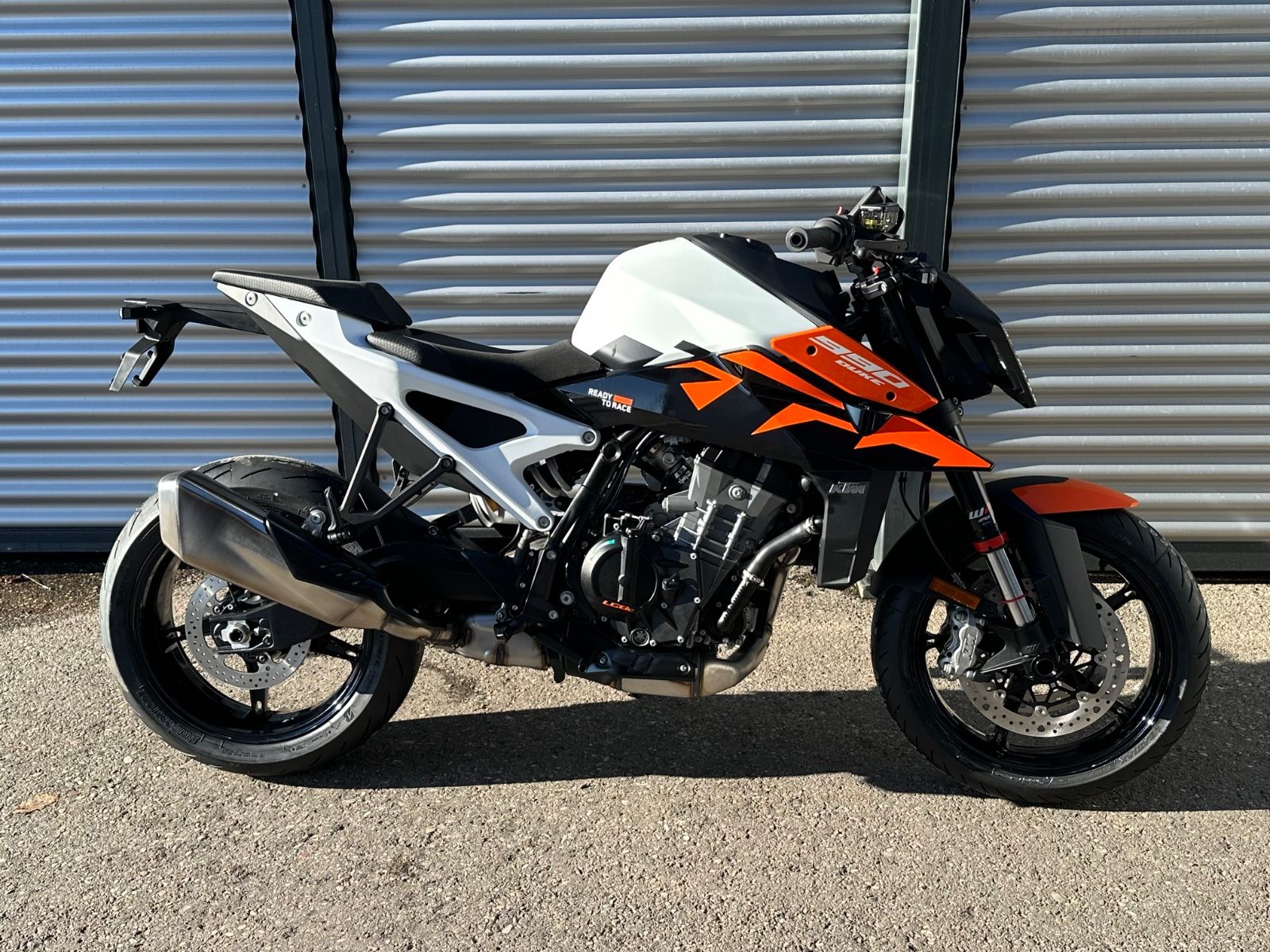 KTM 990 DUKE / "SUMMER DEAL" + GRATIS TECH PACK