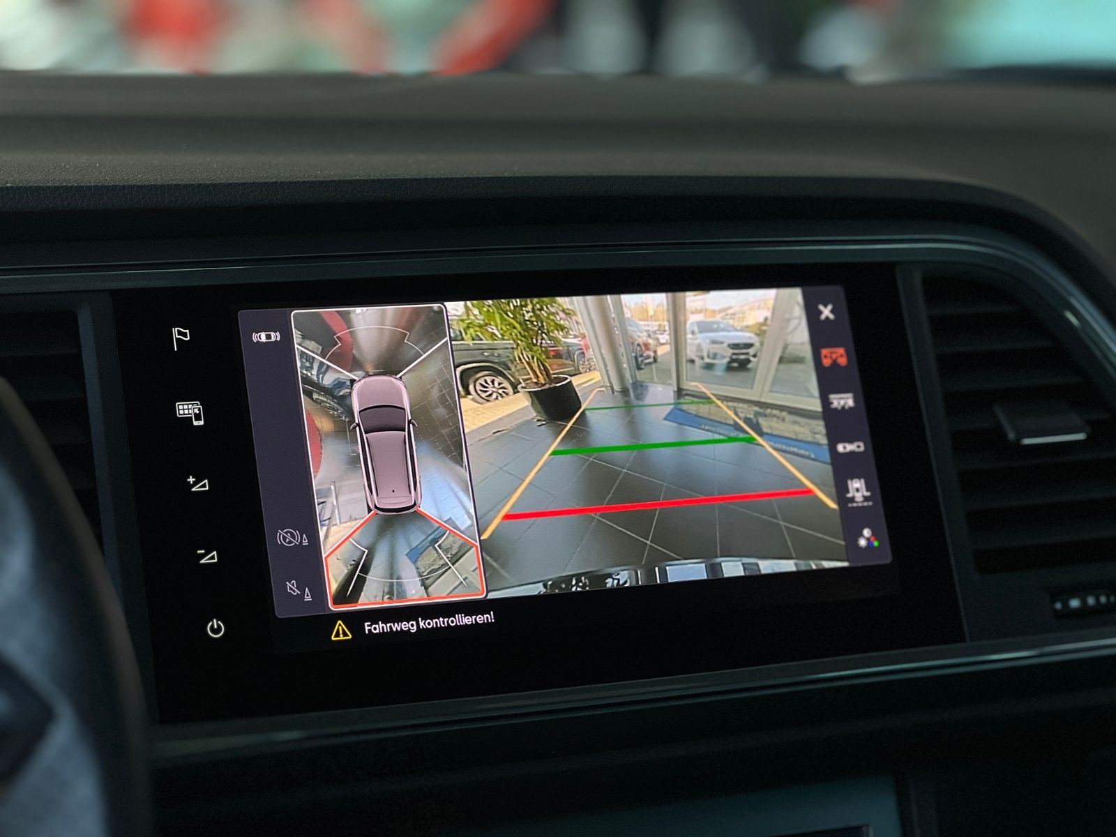 Fahrzeugabbildung CUPRA Ateca VZ 4Drive AHK NAV XL ACC LED SHZ 19"