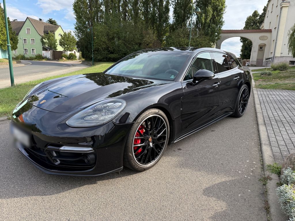 Image of Porsche Panamera