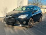 Ford Focus Turnier Ambiente - Ford Focus: Ambiente Turnier