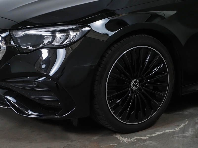 Fahrzeugabbildung Mercedes-Benz E 200 AMG Distronic+ Totwi. LED SHZ Burm. Ambie.