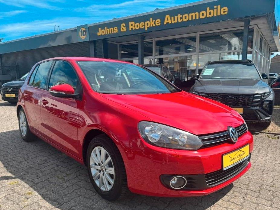 Volkswagen Golf 1.2 TSI move / ALLWETTERREIFEN / TEMPOMAT