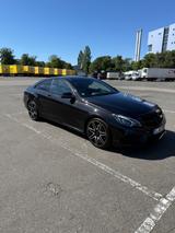 Mercedes-Benz E 350 Coupé E 350 4MATIC -