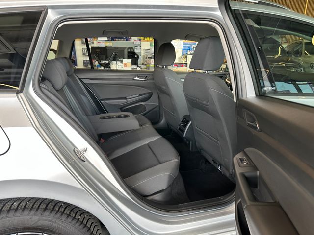MYAUTOCENTER – Gebraucht- und Jahreswagen mit Werkstattservice in Pfaffenhofen Volkswagen Golf VIII Variant *Parkass.*LED*Virtuel*AHK*