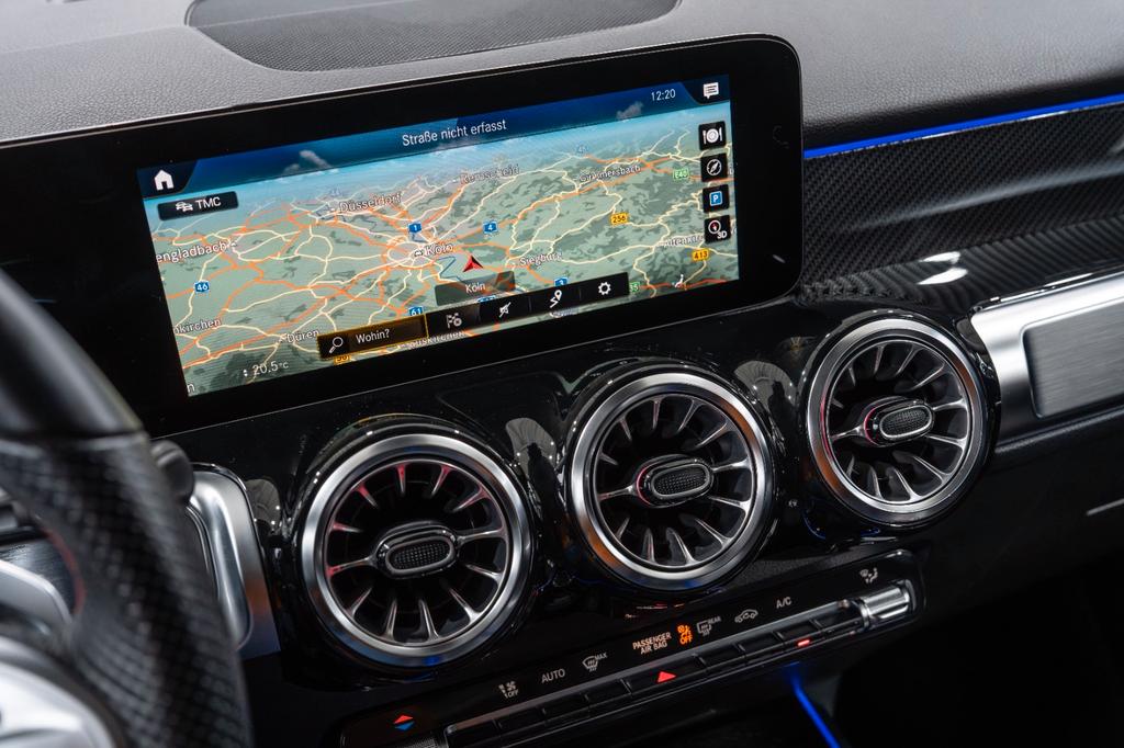 Mercedes-Benz GLB 250