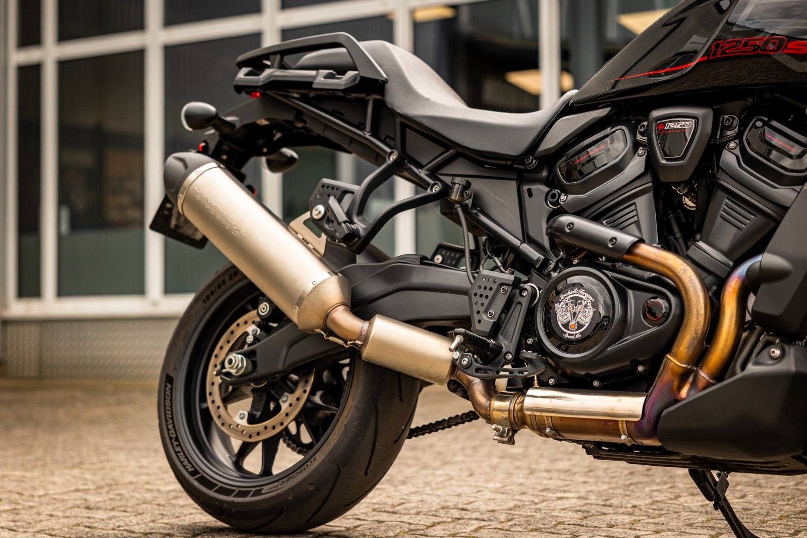 Fahrzeugabbildung Harley-Davidson RA1250ST Pan America ST - Screamin Eagle