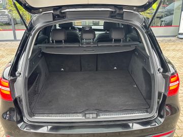 Mercedes-Benz GLC 250 4MATIC Autom. PANORAMA KAMERA LEDER – Bild 8