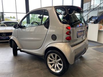 MYAUTOCENTER – Gebraucht- und Jahreswagen mit Werkstattservice in Pfaffenhofen Smart ForTwo fortwo coupe Basis *Radio*Klima*