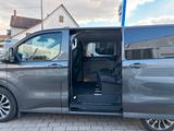 Ford Tourneo Custom Plug-in Hybrid 340 L1 8-Sitzer - gebrauchte Kleinbusse in Esslingen