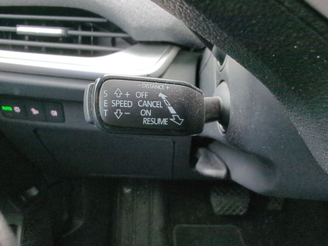 Fahrzeugabbildung SKODA Enyaq 60 Loft AHK PLUS WINTER