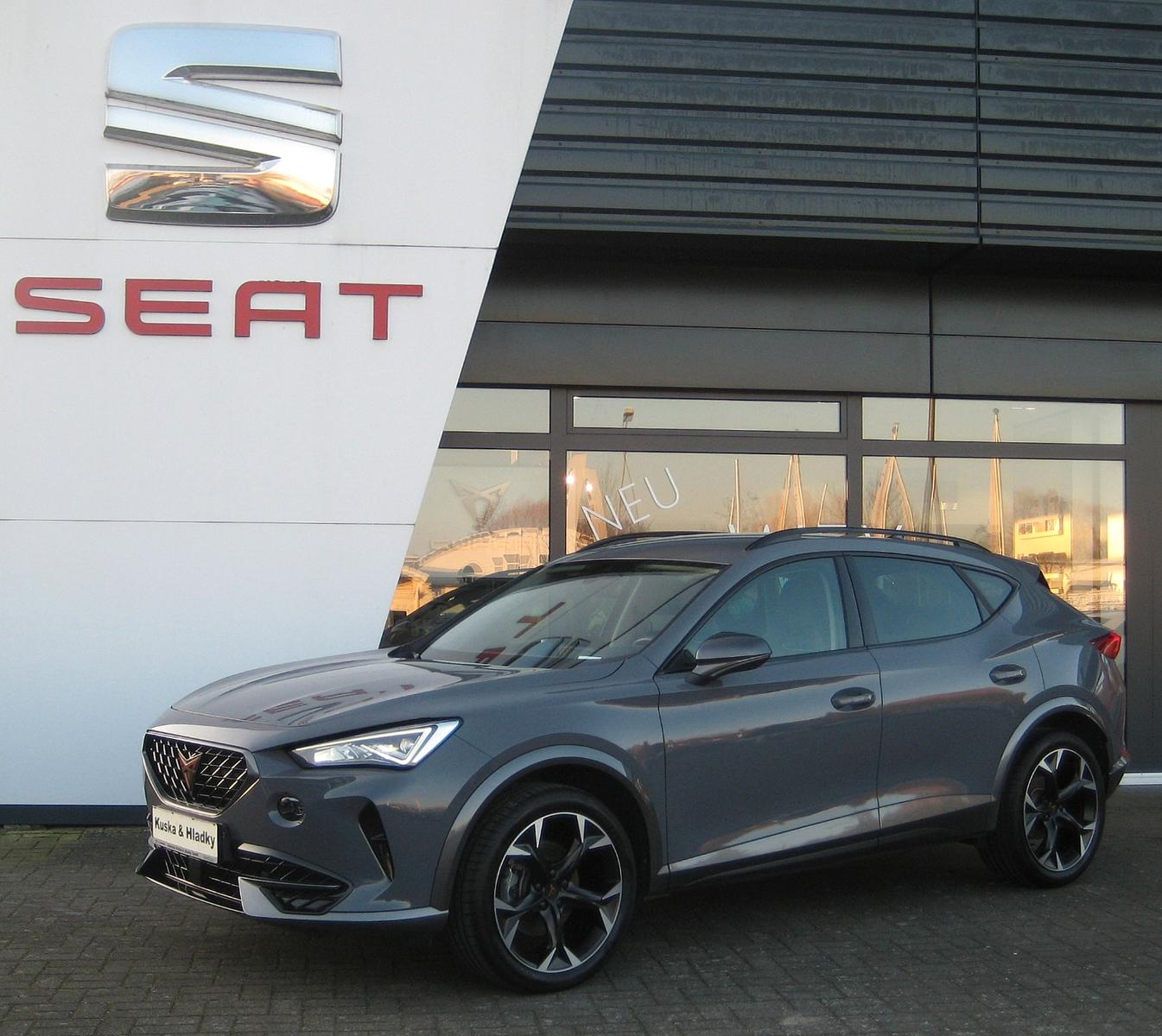 Cupra Formentor 1.5 TSI 6-Gang/LED/SHZ/PDC/ACC/19"ALU