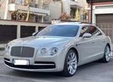 Bentley Continental Flying Spur - Bentley Continental Flying Spur mit Schiebedach