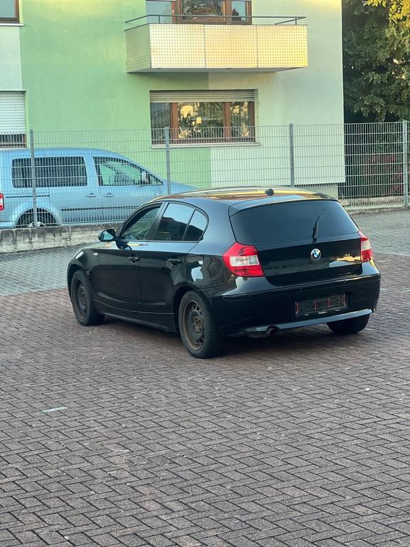 BMW 118