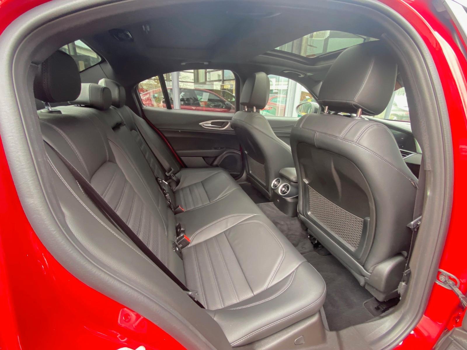 Alfa Romeo Giulia Veloce Q4