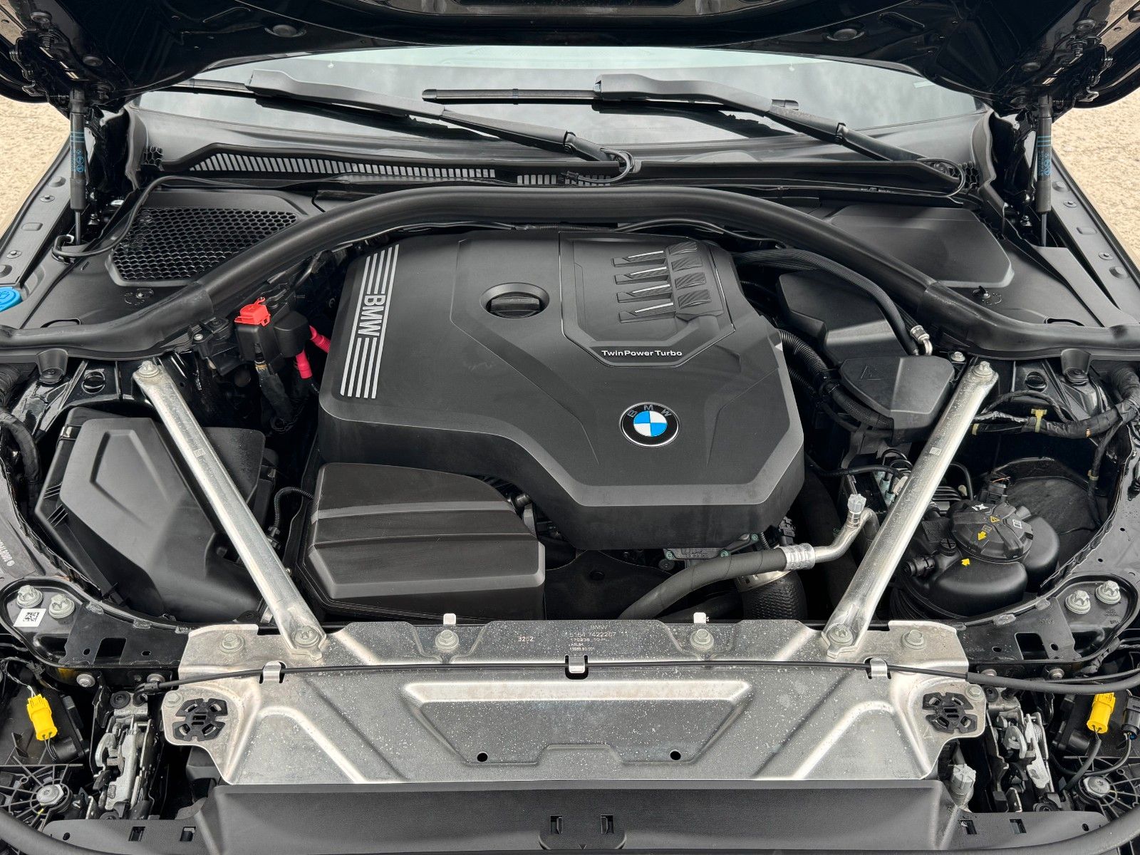 Fahrzeugabbildung BMW 420i G22 Coupé M Sport Leder Memory Kamera ACC
