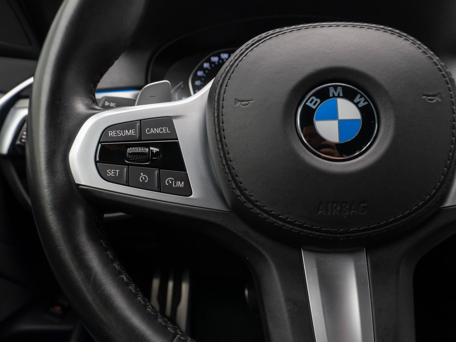 Fahrzeugabbildung BMW 530e xD M Sport HiFi DAB CockPit+LED PDC Alarm