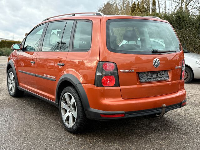 VW Touran