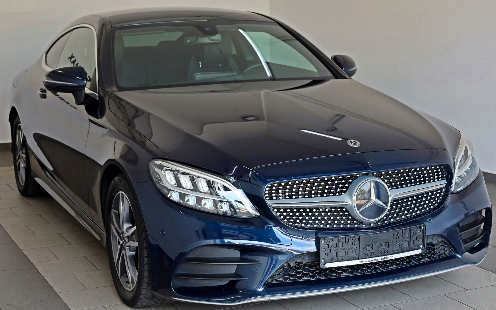 Fahrzeugabbildung Mercedes-Benz C 200 Coupe AMG Line Leder,Navi,LED,SH,PDC,SR+WR