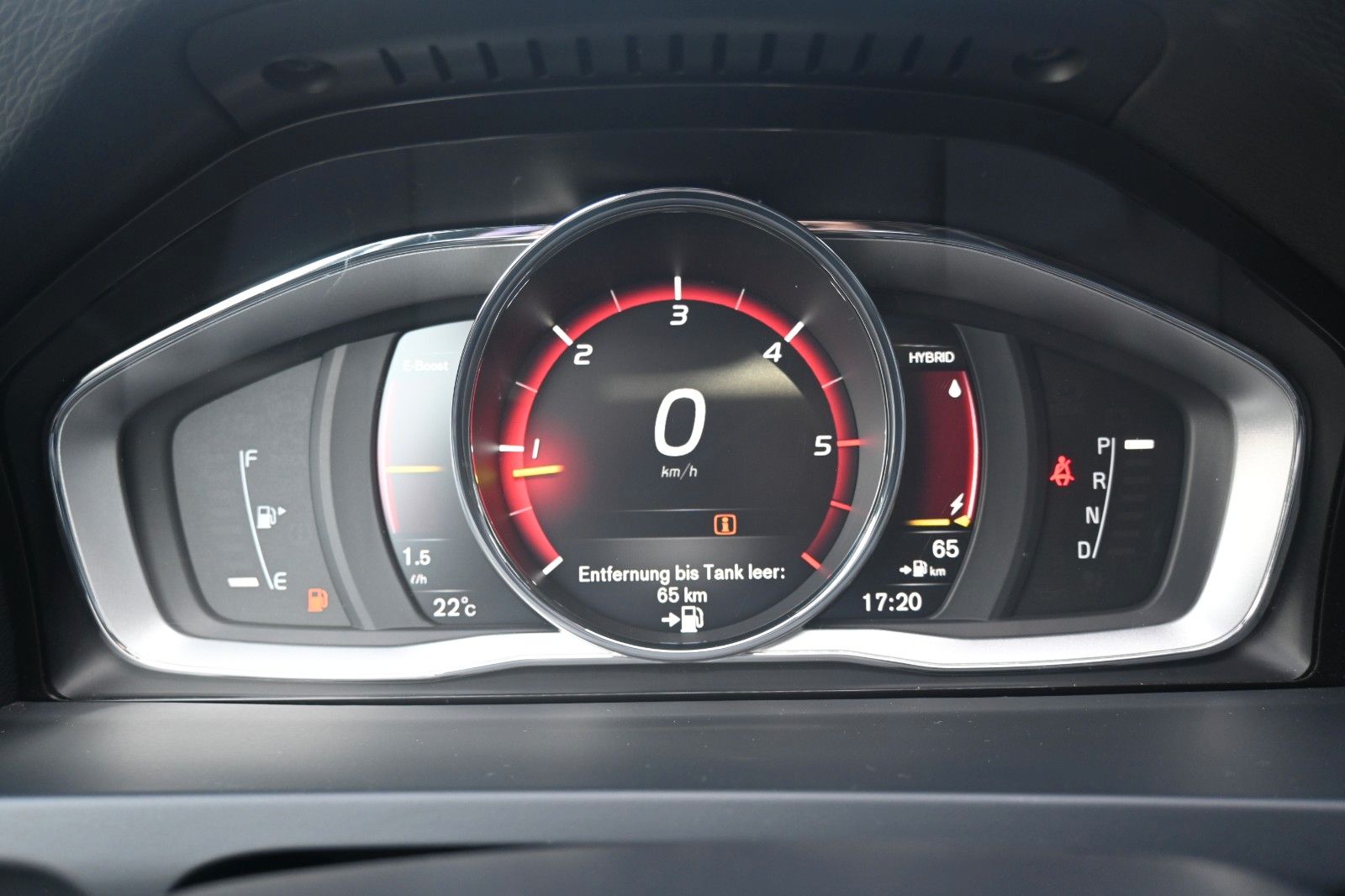 Fahrzeugabbildung Volvo **Mietkauf**V60D6*Sum*SD*NAVI*STHZ*E-KZ*Diesel