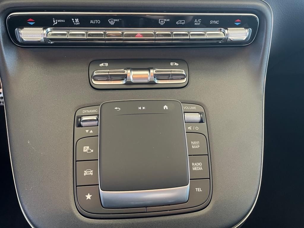 Fahrzeugabbildung Mercedes-Benz V 250 d STYLE Lang AHK NAVI SpurA WinterP LED