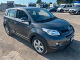 Toyota Urban Cruiser Urban Cruiser 1.4 D-4D AWD  - graue Toyota Urban Cruiser