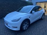 Tesla Model Y Standard Range + Hinterradantrieb RWD - Tesla Model Y: Rwd