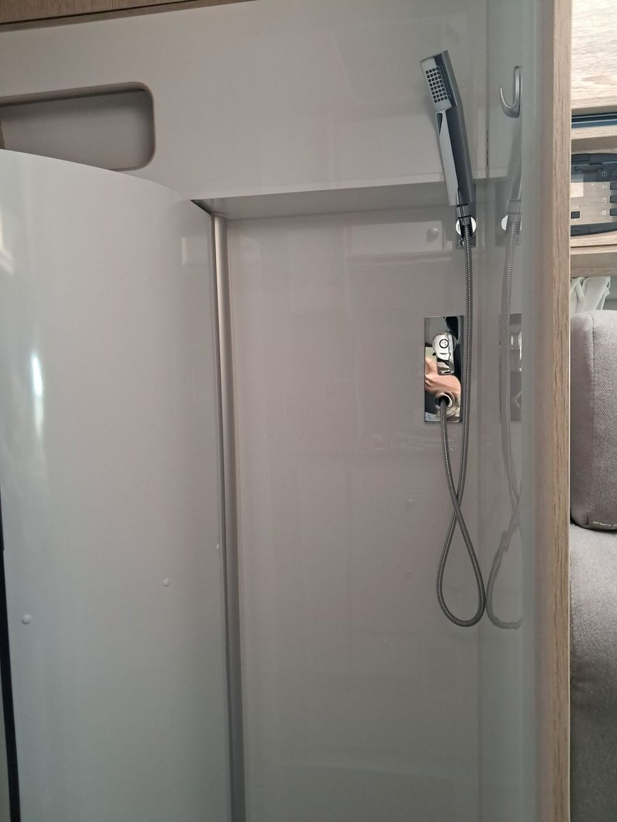Fahrzeugabbildung Pössl 2Win Vario Citroen 165 PS Markise,RK,AHK