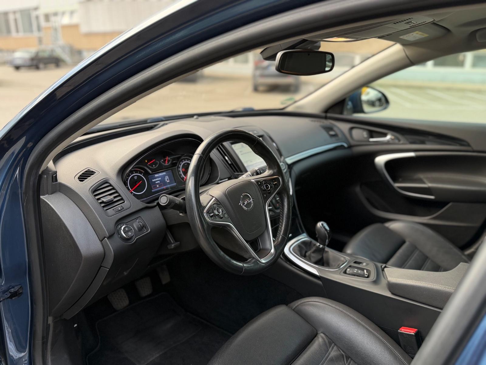 Opel Insignia LPG/Benzin Sports Tourer Business