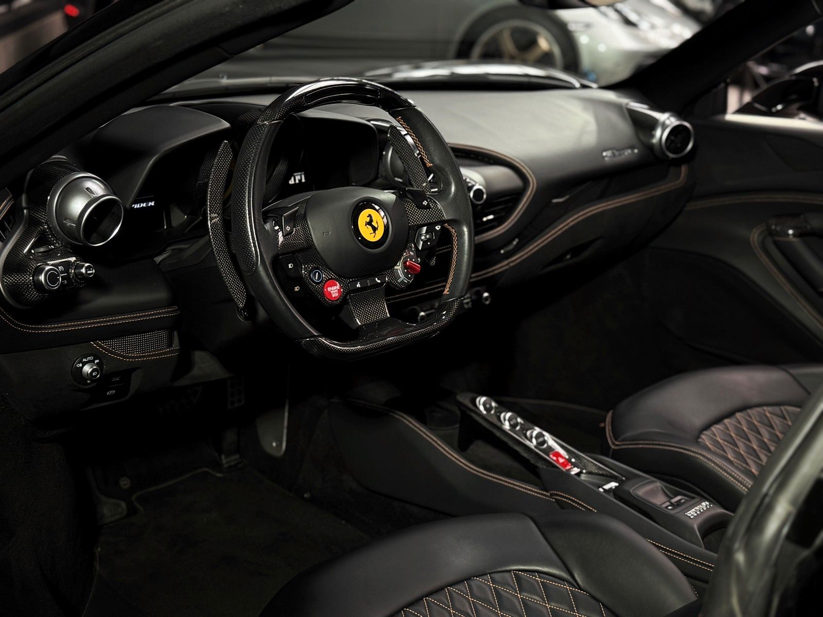 Fahrzeugabbildung Ferrari F8 Spider + Nero Daytona + Carbon + Lift + Garan