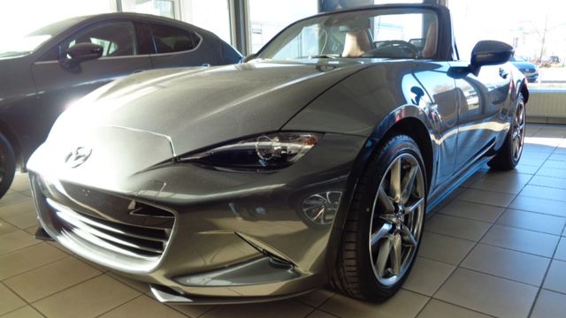 Mazda MX-5 Kazari