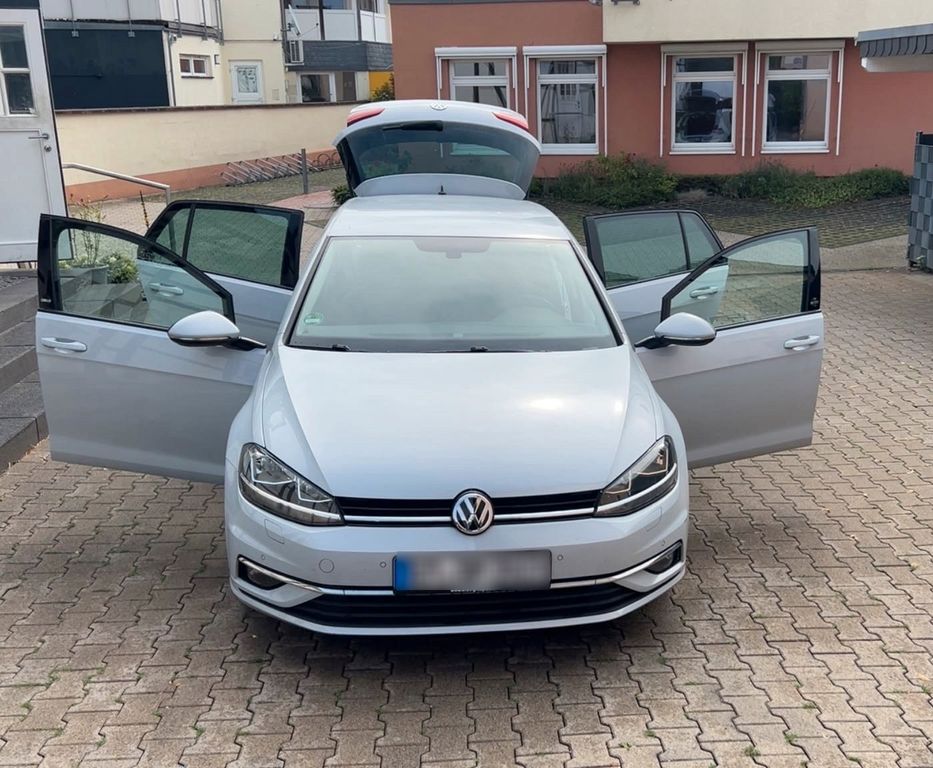 Image of Volkswagen Golf