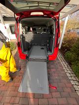 Ford Connect 1.5 Behindertengerecht/ Rollstuhlrampe - Ford Tourneo Connect in Bremen