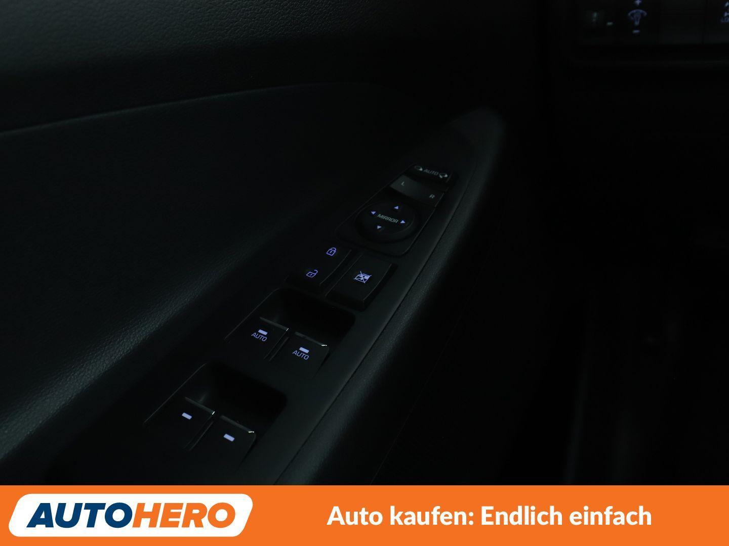 Hyundai Tucson 1.6 TGDI Trend 4WD Aut.*NAVI*LED*TEMPO*