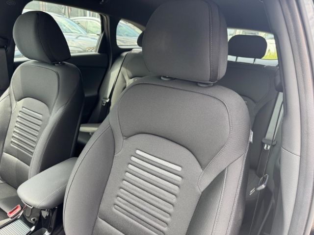 Fahrzeugabbildung Hyundai i30 FL Kombi (MY25) 1.5 T-GDI (140 PS) 48V 7-DCT