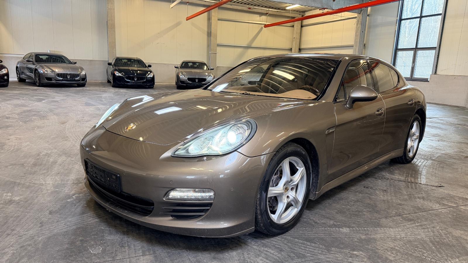 Porsche Panamera 1HAND*Topasbraunmetallic*Wie neu! 19%!