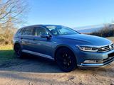 Volkswagen Passat 2.0 TDI SCR 140kW DSG 4M Highl. Varia...