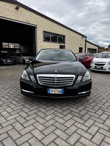 Mercedes-Benz Mercedes-benz E 220 E 220 CDI BlueEFFICIENCY Exe