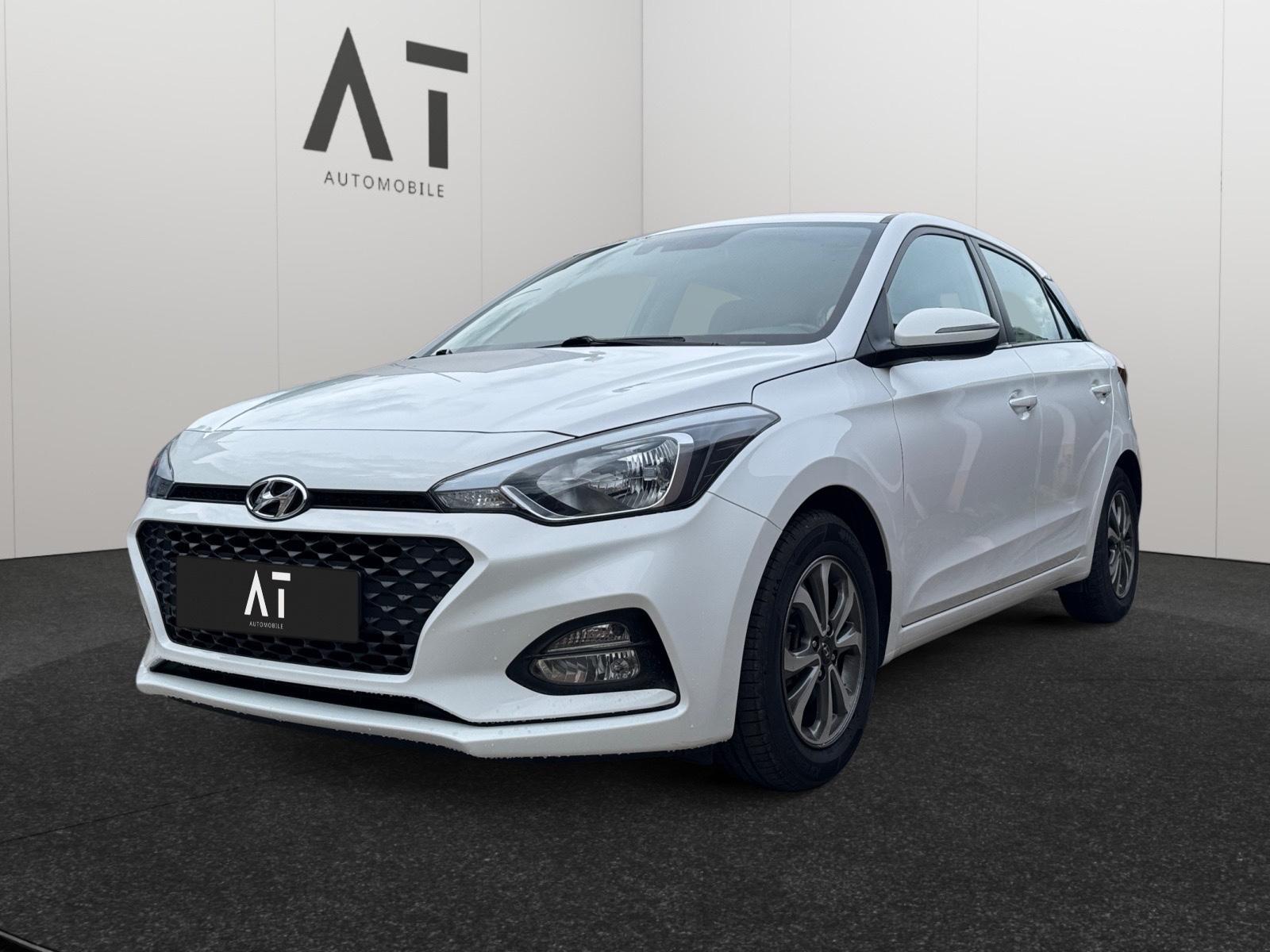 Hyundai i20 Trend*1.Hand*PDC*AHK*Kamera
