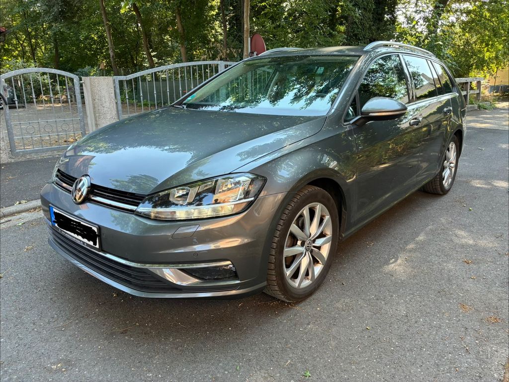 Image of Volkswagen Golf