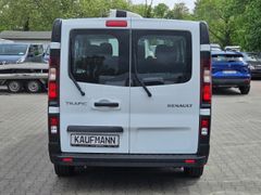 Fahrzeugabbildung Trafic Combi L2H1 2,8t Life 2.0 dCi 120 EU6d-T