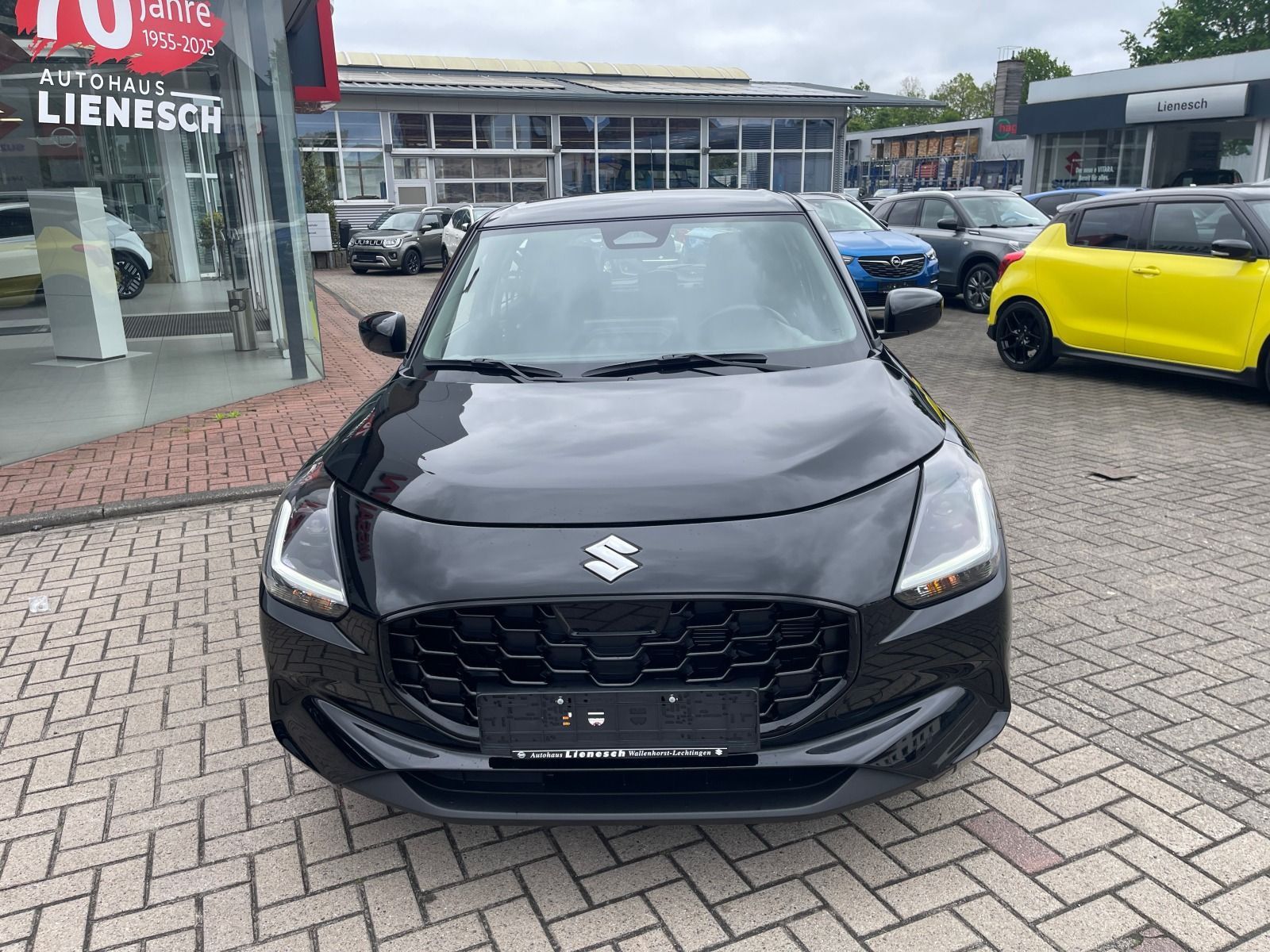 Fahrzeugabbildung Suzuki Swift 1.2 Dualjet Hybrid Club CarPlay/DAB/LED
