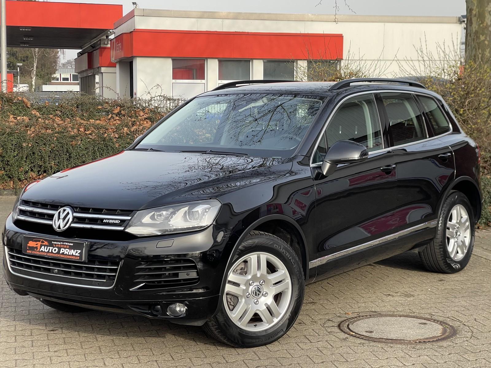 Volkswagen Touareg V6 TSI Hybrid Sportpaket Panorama+ NAVI+