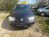 Fiat Punto 1.2 8V Active Clima - Fiat Punto Active mit Benzin-Antrieb