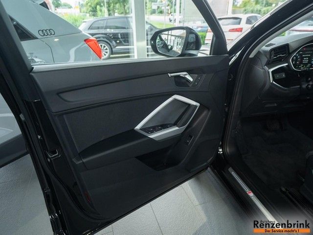 Q3 Sportback S line 35 TFSI RFK+SZH-VORNE