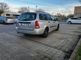 Ford Focus 1.4 - Tunier  - Ford Focus aus 2001: Kombi