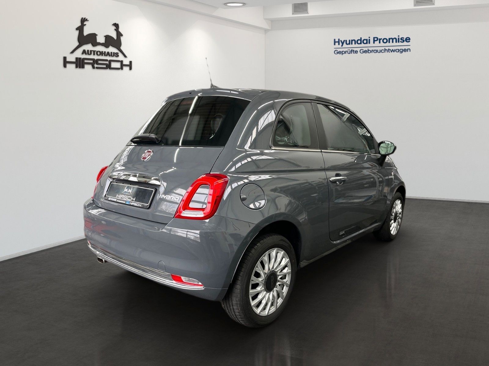 Fahrzeugabbildung Fiat 500 DolceVita Leder 15"Alu Pano-Dach DAB