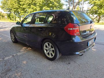 BMW 118 - 4