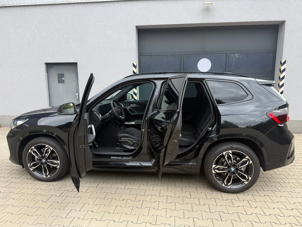 Image of BMW X1